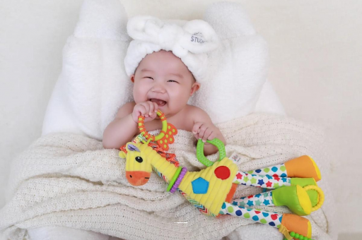 博尔塔拉蒙古宝宝肚子胀气怎么办